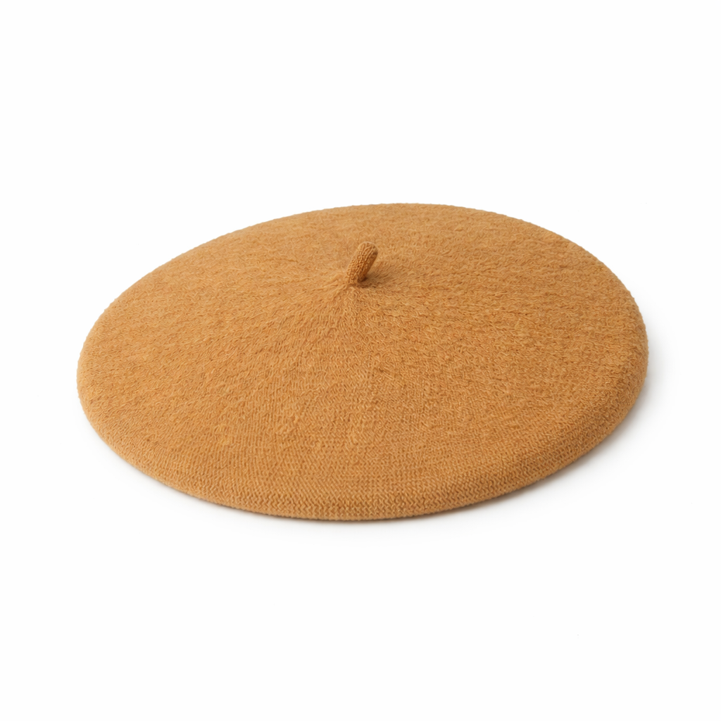 Vue de dessus d'un béret basque rouge, éclairage doux