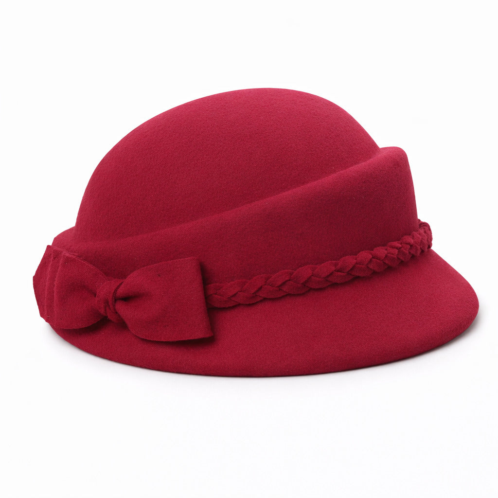Chapeau cloche en laine marron avec texture douce