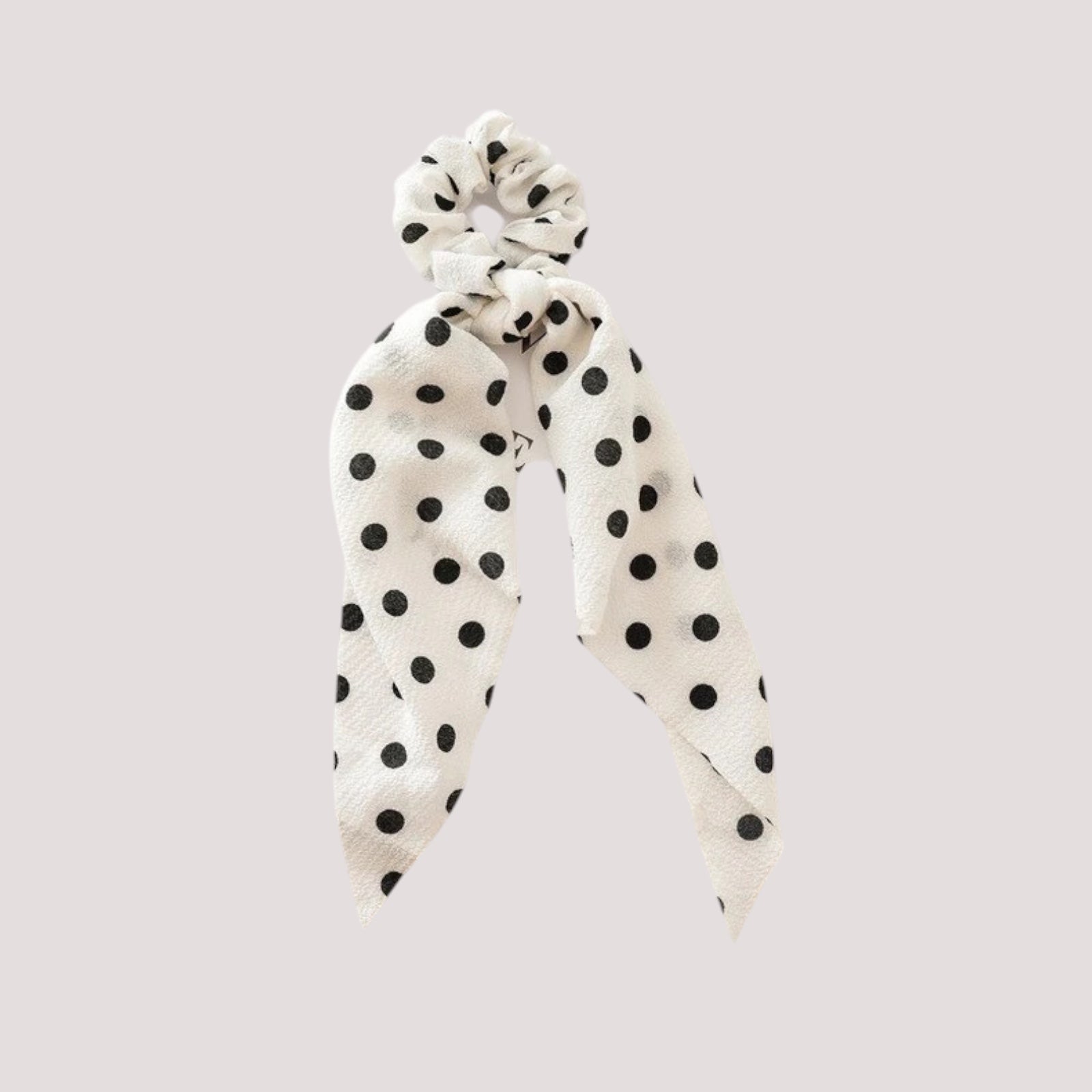 Chouchou foulard blanc à pois sur fond neutre