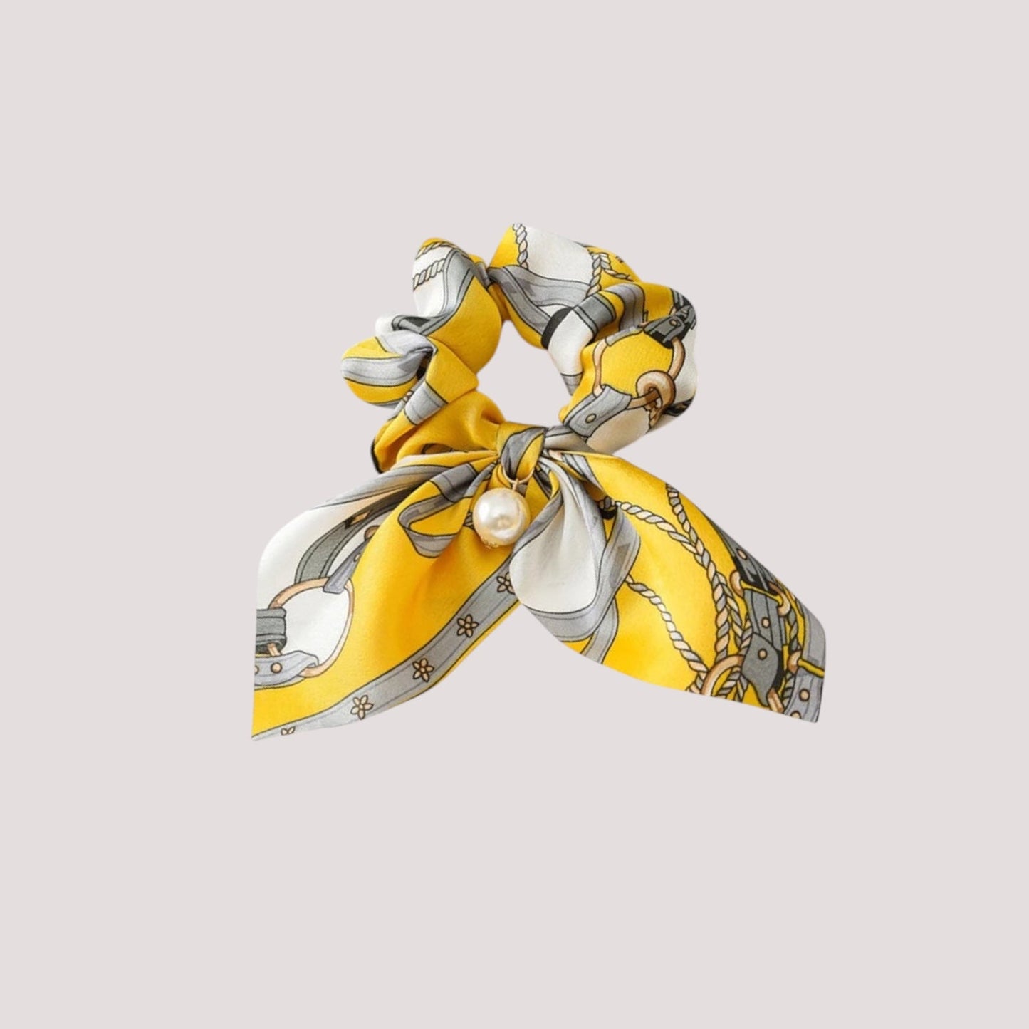 Chouchou foulard jaune avec motifs ceintures, tissu léger
