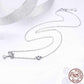 Vue rapprochée du pendentif Fleur de Lotus en argent