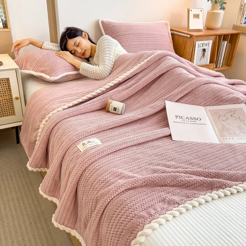 Couverture moelleuse idéale pour se détendre à la maison