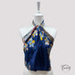 Foulard carré bleu marine avec motifs élégants