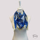 Vue d'ensemble du foulard carré, texture lisse