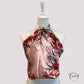 Foulard carré rouge avec motifs floraux élégants
