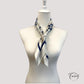 Gros plan sur le tissu respirant du foulard