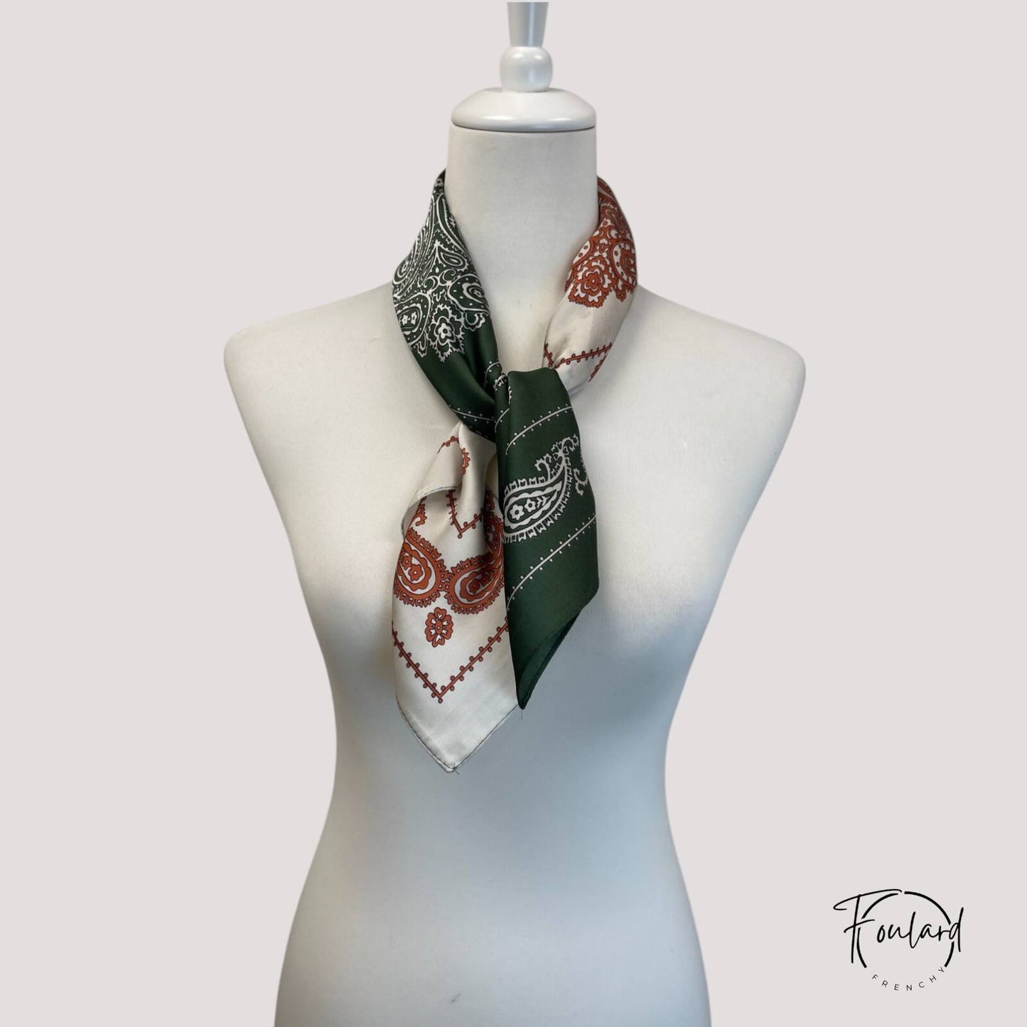 Vue rapprochée du tissu polyester doux et léger