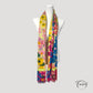 Vue d'ensemble du foulard, couleurs vives et franges