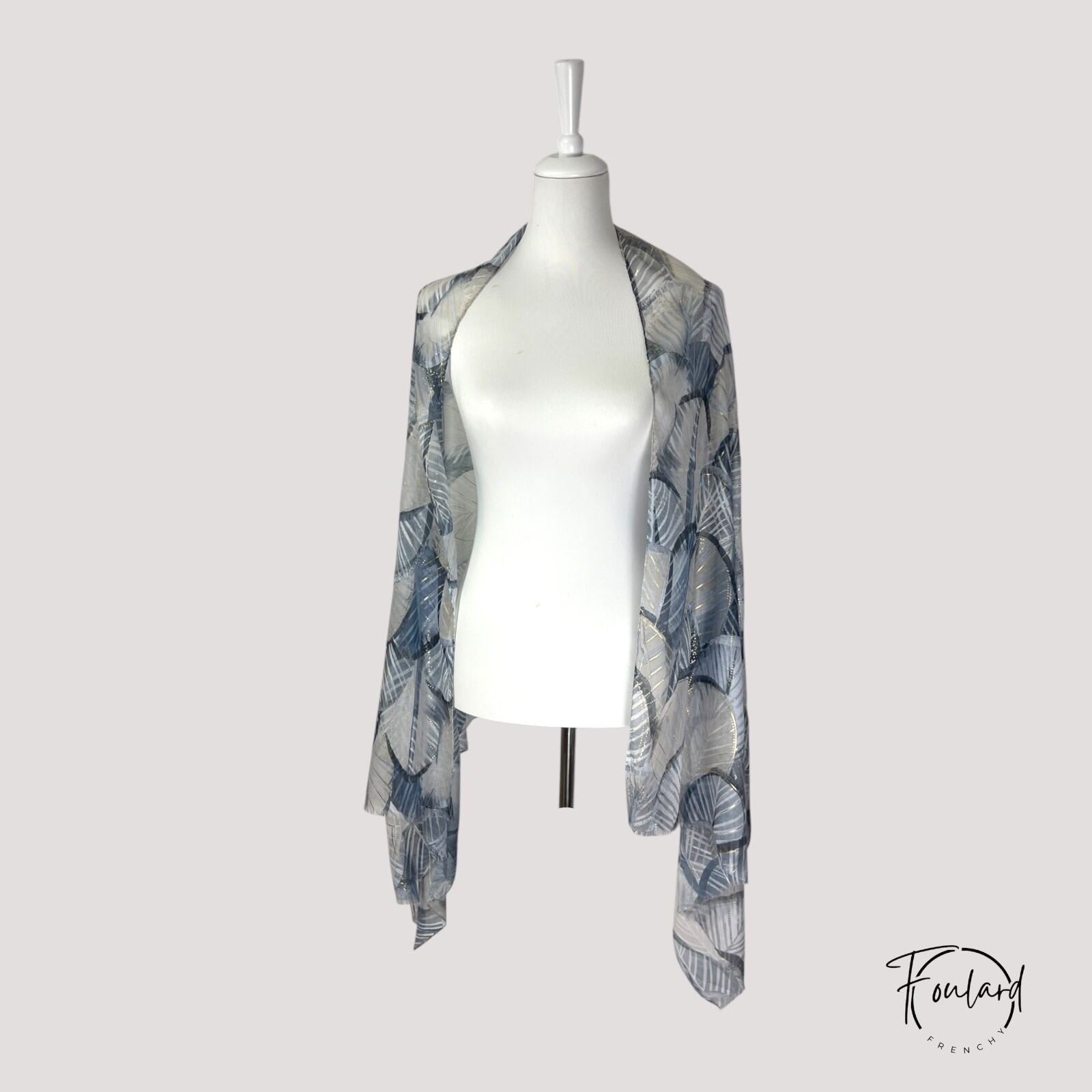 Foulard noir avec motifs dorés et géométriques arrondis
