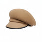 Image générée d'un béret en laine avec ombres douces