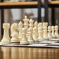 Vue rapprochée des pièces d'échecs sur le plateau