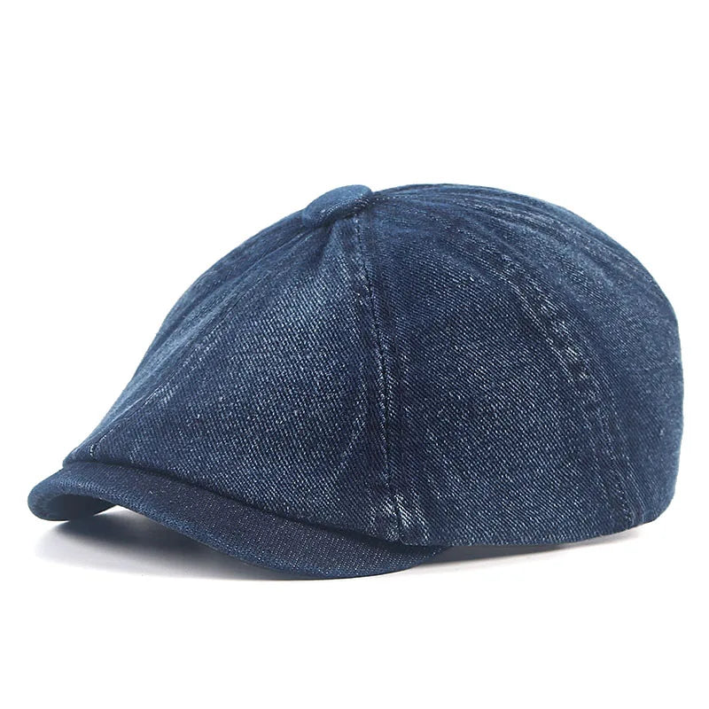 Casquette rétro posée sur un fond neutre, vue de dessus