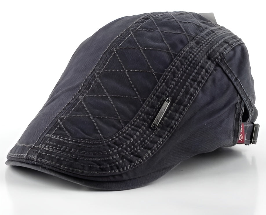 Homme portant un béret, style urbain décontracté