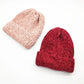 Bonnet en velours côtelé avec pompon assorti