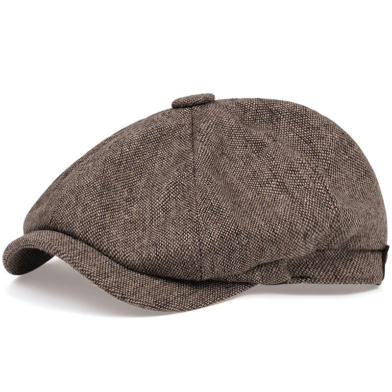 Vue de profil d'une casquette gavroche noire