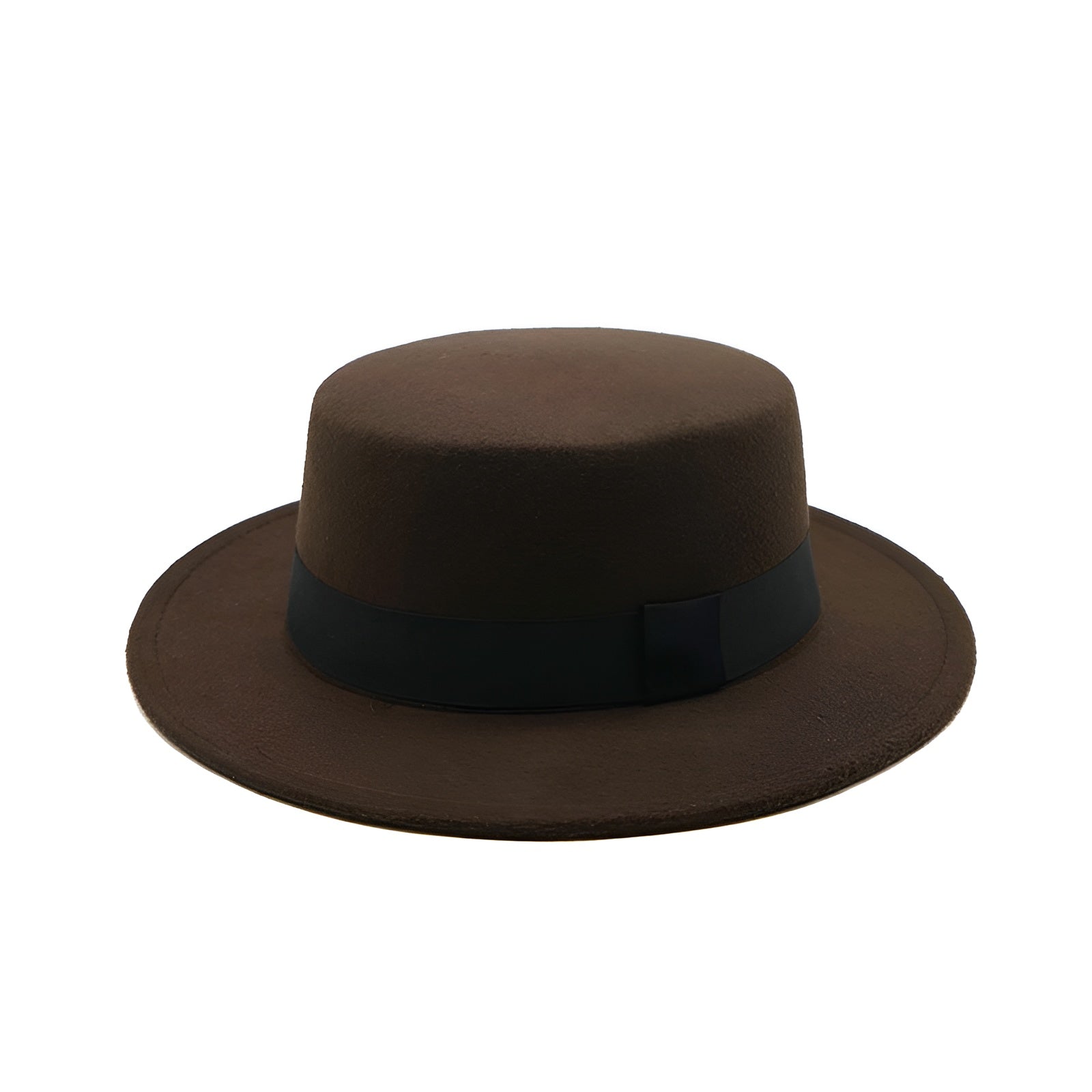 Chapeau Fedora avec motif à carreaux, posé sur un banc