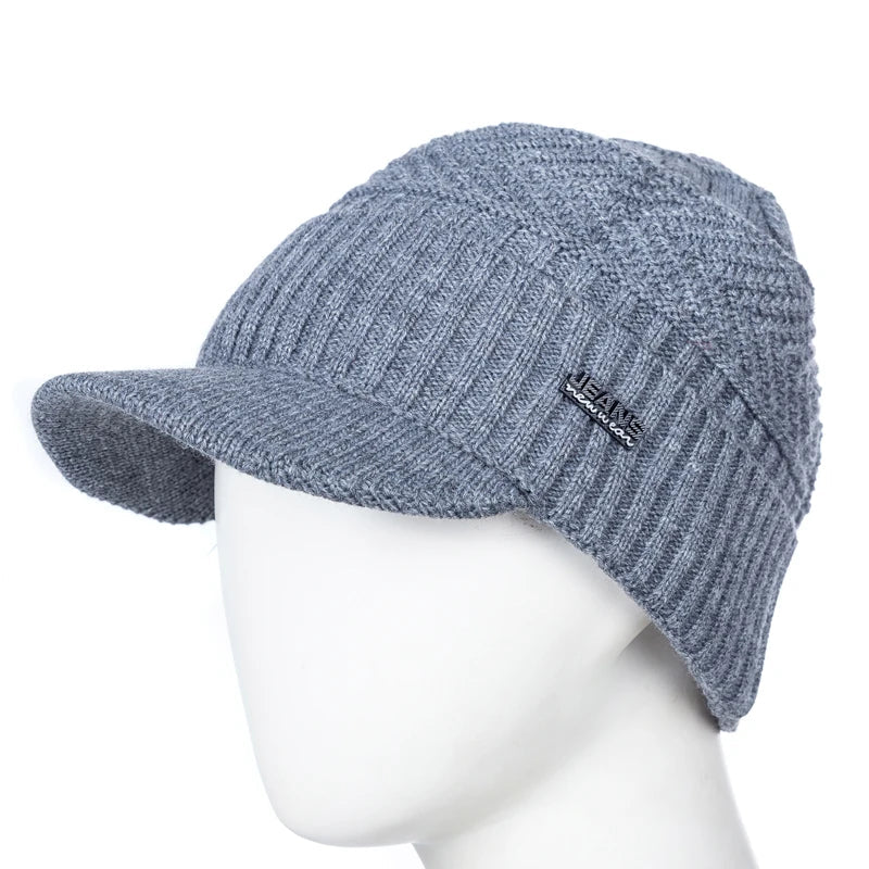 Gros plan sur la texture en maille douce du bonnet