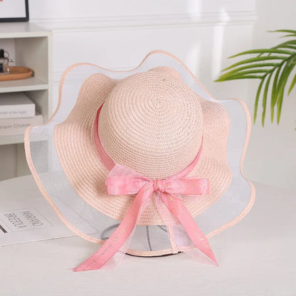 Vue de dessus du chapeau, montrant le motif du tissage