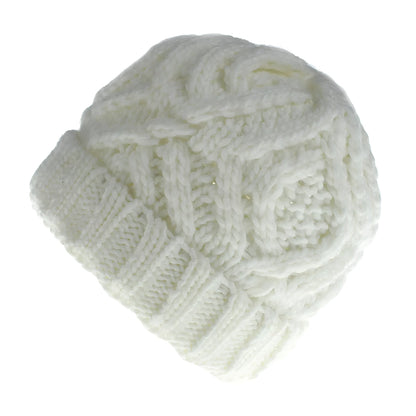 Bonnet en tricot beige avec ombres douces