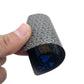 Gros plan sur texture imperméable des cartes en PVC