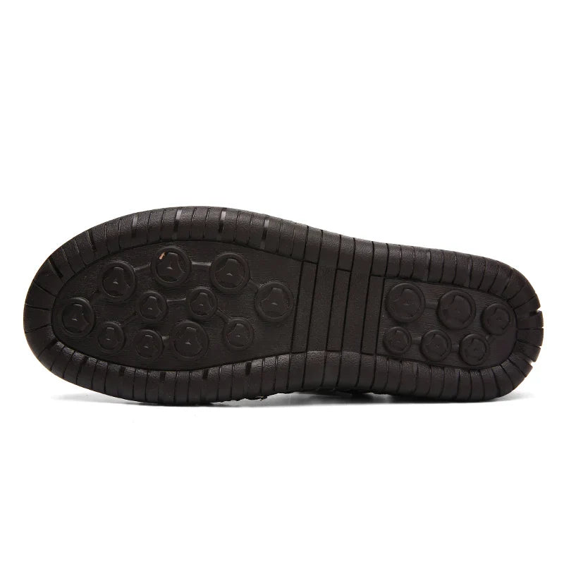 Sandales slip-on avec cuir vieilli et style artisanal