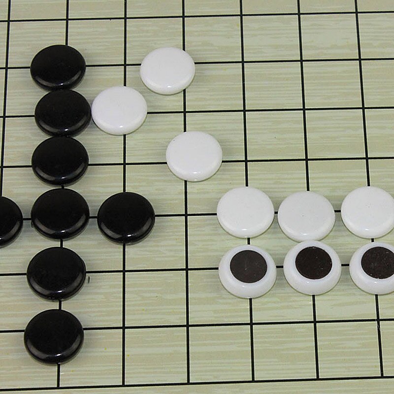 Jeu de Go pliable avec pierres noires et blanches