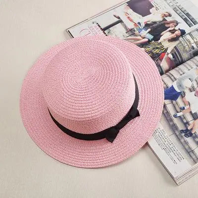 Détail du bord du chapeau Panama, texture tissée