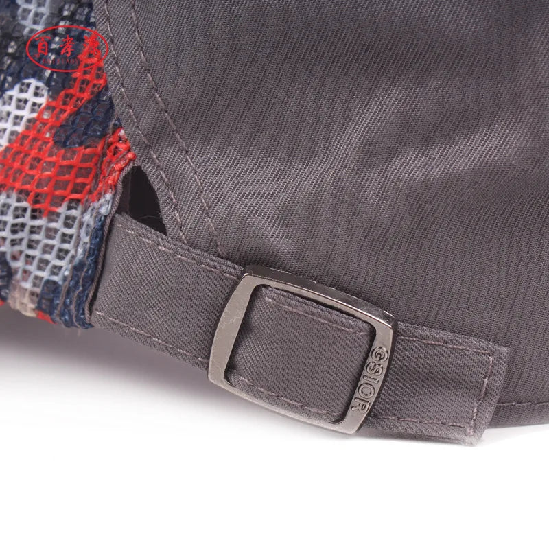 Béret en coton ajustable, vue de côté sur fond neutre