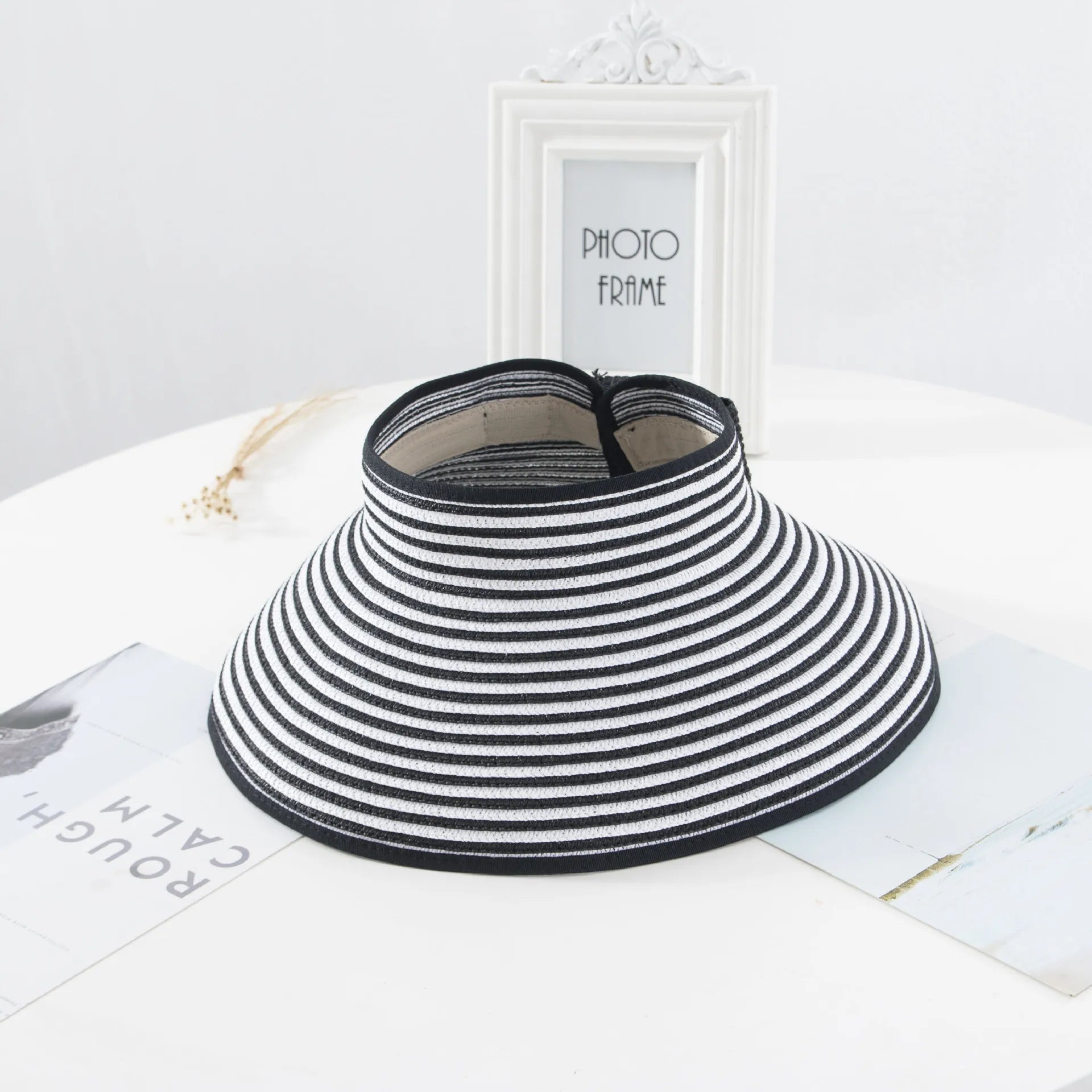 Chapeau de paille avec large bord, style décontracté