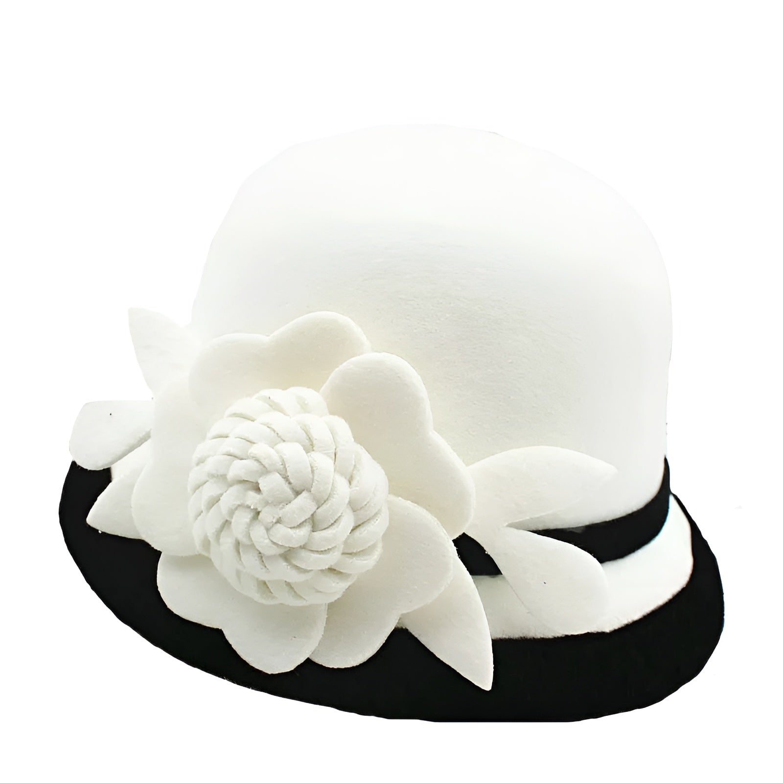 Chapeau cloche avec motif à carreaux sur fond neutre