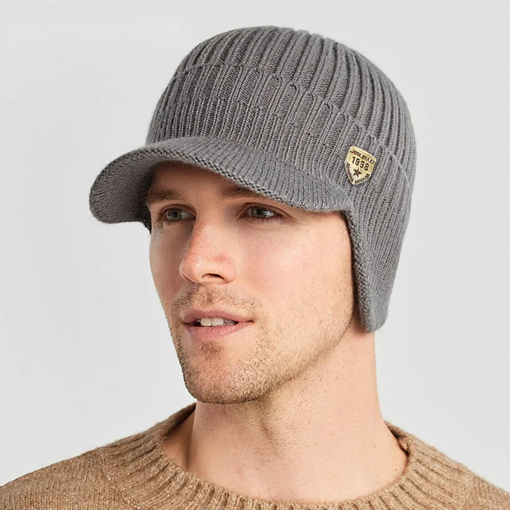 Intérieur du bonnet montrant la doublure douce
