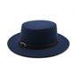 Détail de la texture d'un chapeau Fedora en laine