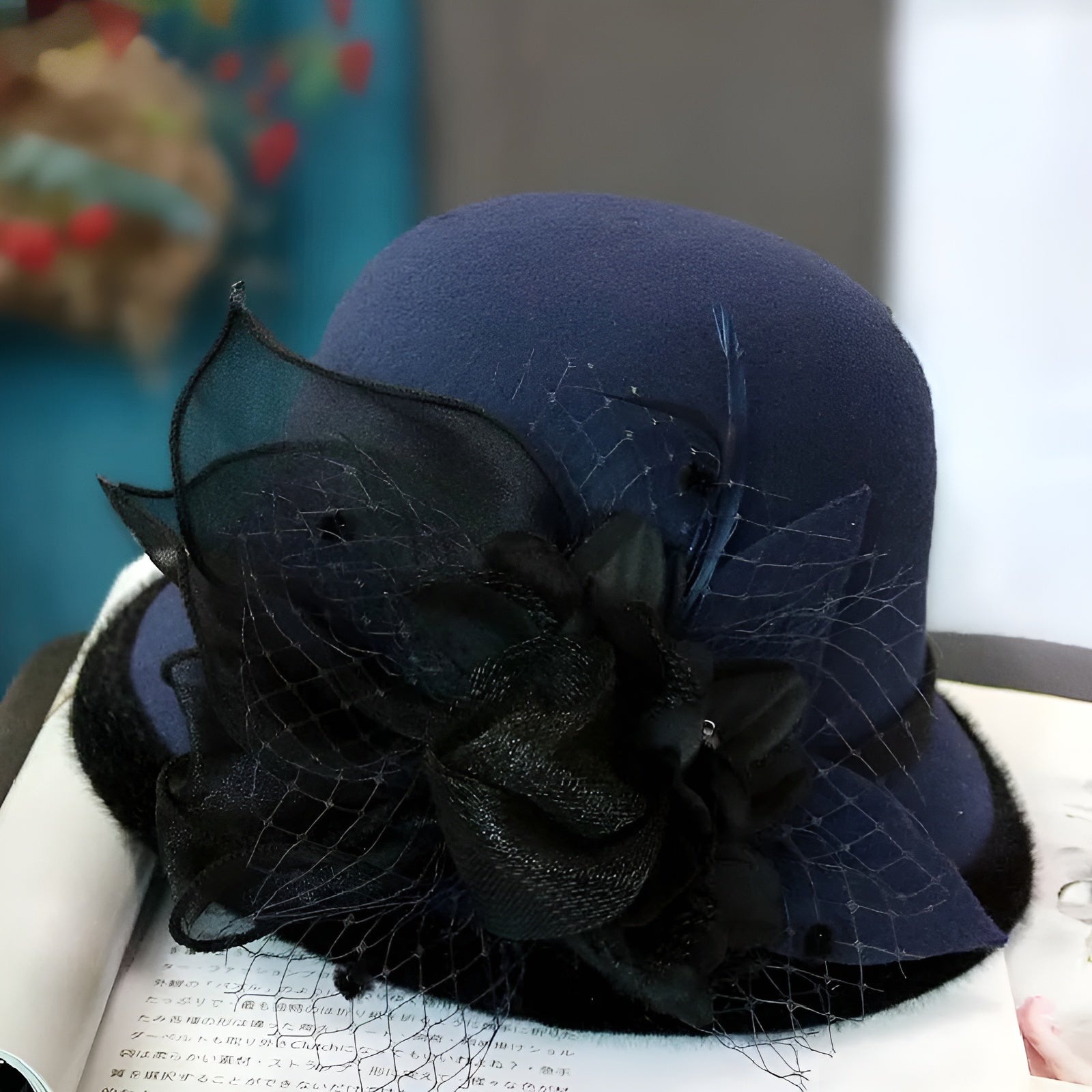 Gros plan sur la texture d'un chapeau cloche