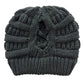 Bonnet ajustable avec ouverture pour cheveux longs