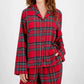 Vue rapprochée du motif plaid sur la chemise