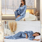 Femme en pyjama, ambiance relaxante et élégante