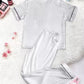 Pyjama en satin, vue latérale montrant la coupe fluide