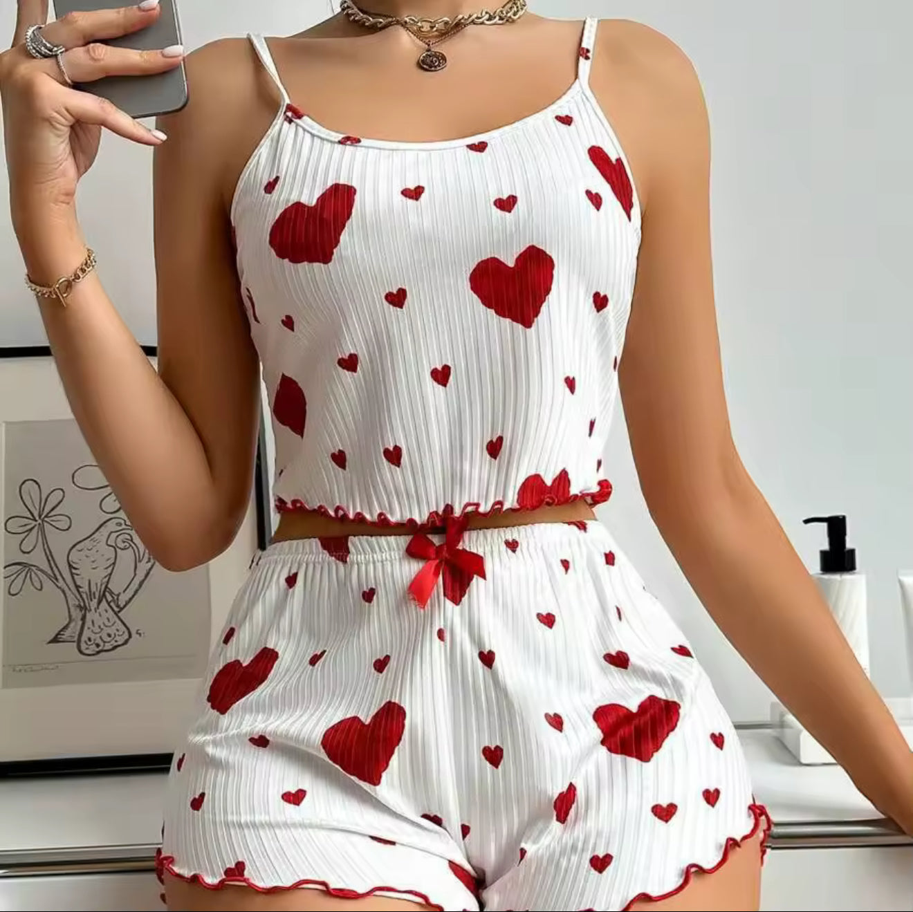 Pyjama féminin plié, prêt à être offert en cadeau