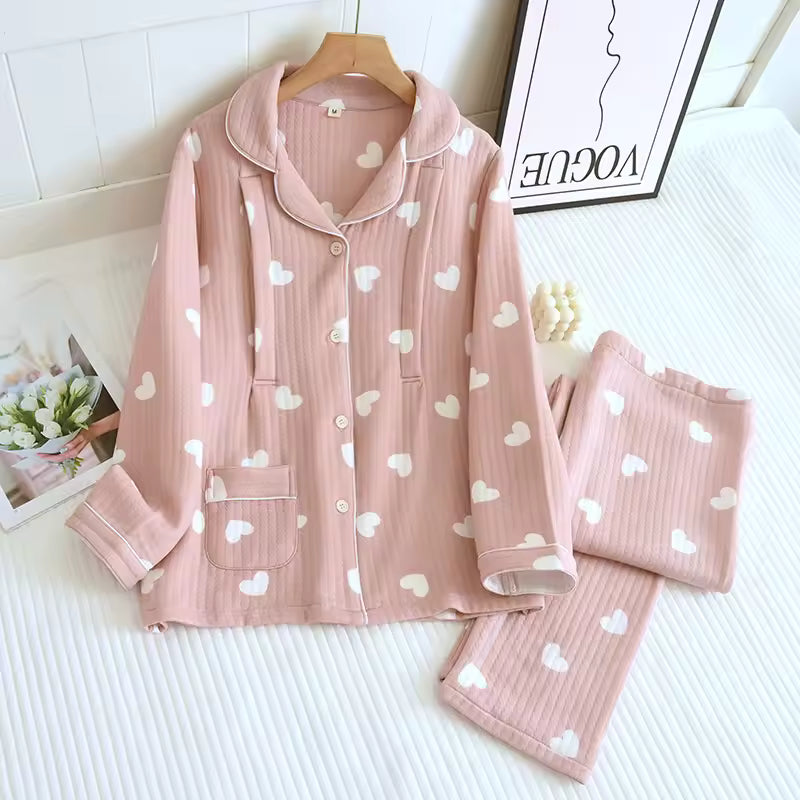 Pyjama maternité en coton avec motif cœurs, vue de face