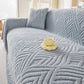 Détail du tissu polaire ultra-doux avec motif feuilles