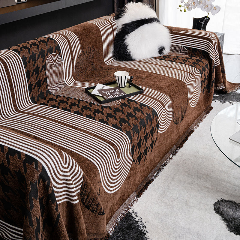 Détail du tissage artisanal du jeté, texture riche et élégante