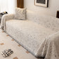 Gros plan sur le tissage artisanal du jeté en coton