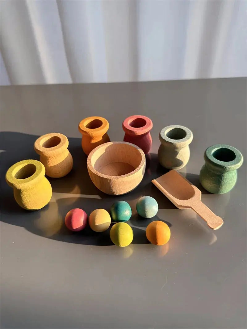 Détails des textures lisses des pièces en bois de hêtre