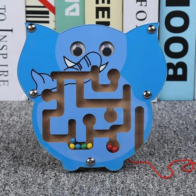 Jeu de dextérité en bois avec parcours animalier coloré