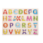 Puzzle en bois avec des lettres de l'alphabet pour l'apprentissage