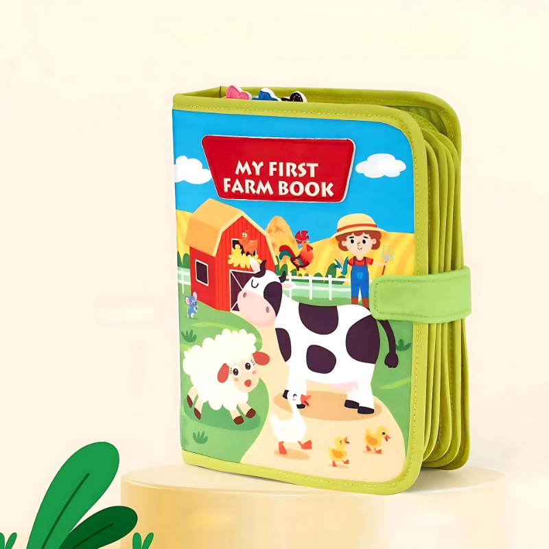 Livre d'activités Montessori ouvert montrant des éléments de ferme
