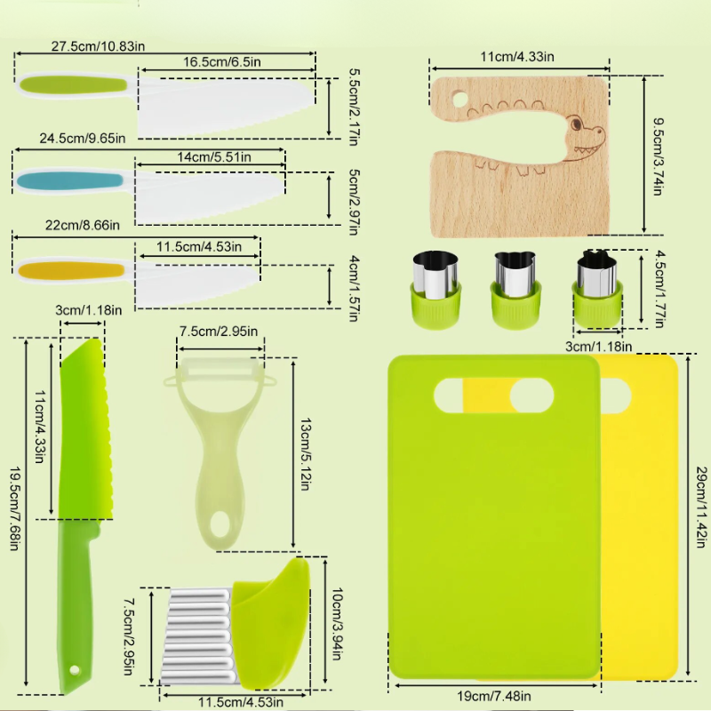 Ensemble d'ustensiles de cuisine en bois pour enfants sur fond blanc