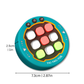 Enfant jouant avec un puzzle éducatif LED coloré