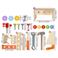 Boîte à outils en bois avec écrous et boulons colorés
