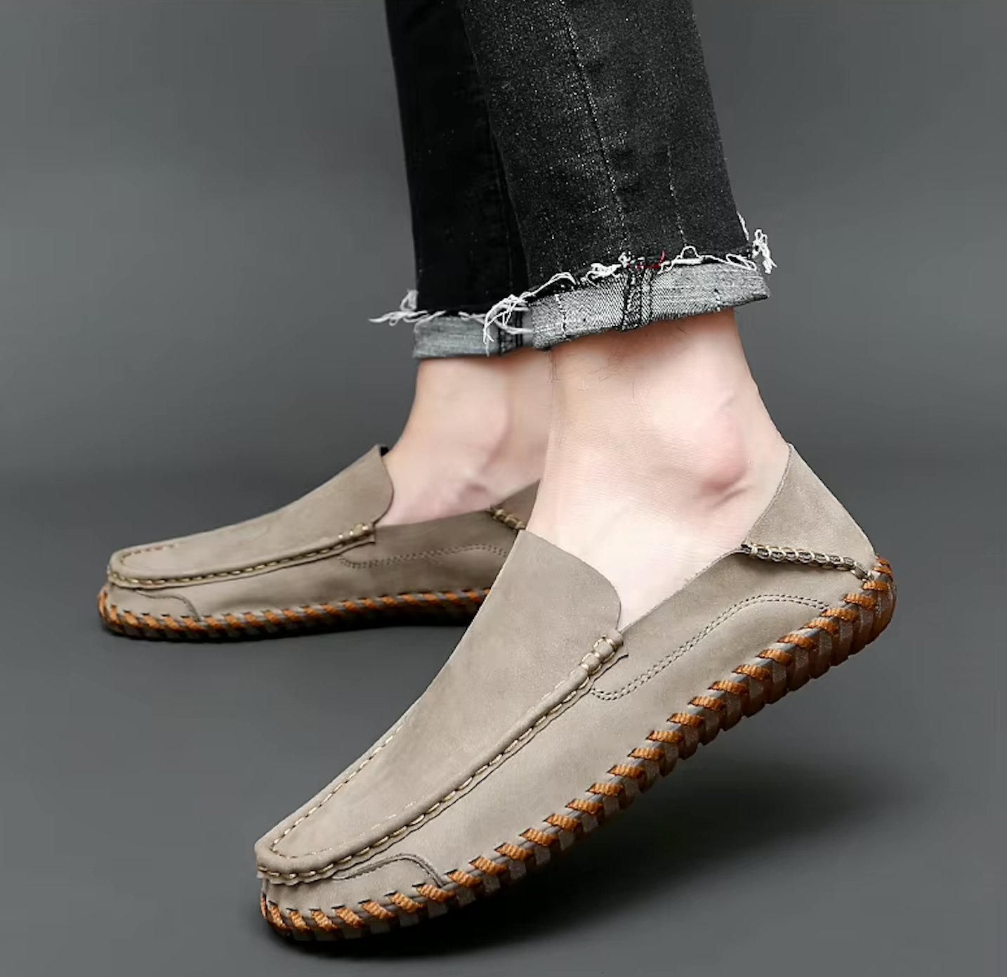 Détail sur la semelle antidérapante des mocassins
